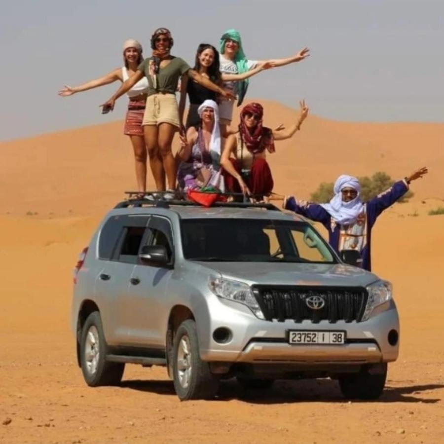 Merzouga Luxury Camp Exterior photo